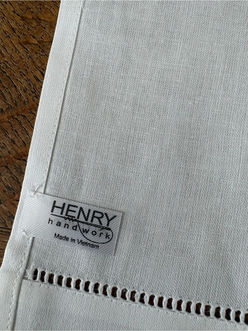 Henry handwork White cotton hand towels with Red Lip Embroidery. Set of 2.